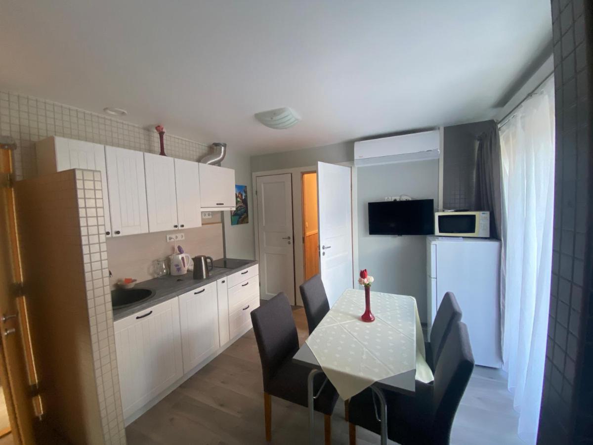 Villa Meri Apartments Пярну Екстериор снимка